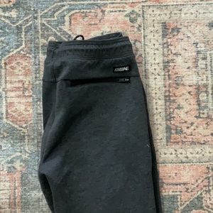 American Eagle joggers